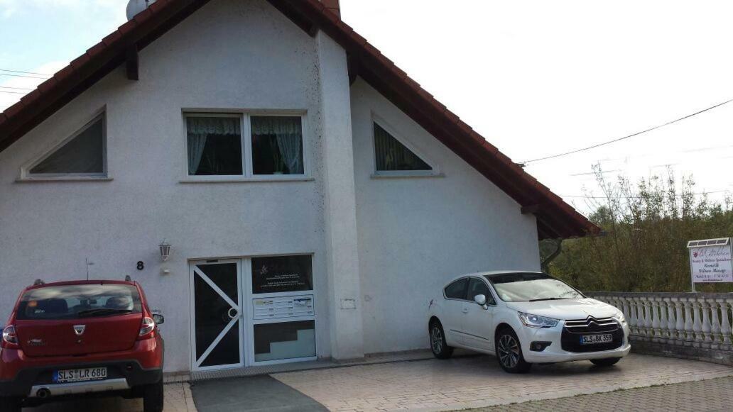 Nicoles Niedschloesschen Apartman Rehlingen-Siersburg Kültér fotó