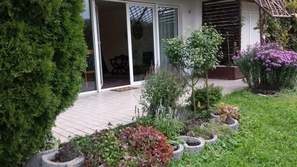 Nicoles Niedschloesschen Apartman Rehlingen-Siersburg Kültér fotó